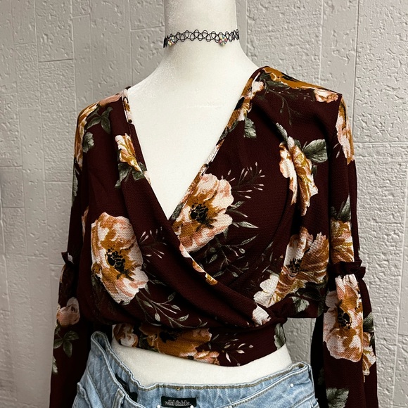 XS top - Picture 2 of 7